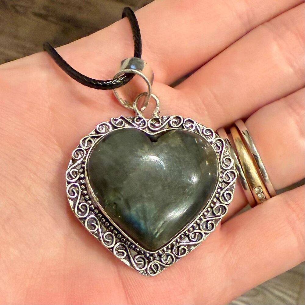 Stunning Large Labradorite Heart Necklace Pendant Womens Statement Piece New